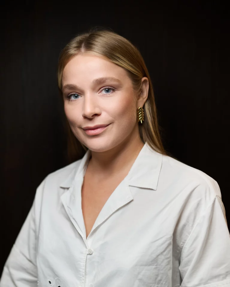 Portrait and headshot photography in London by Banana Swift - professional portrait image 20